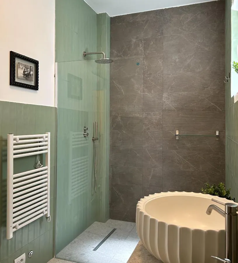 Caves Garden Apartment Bari
