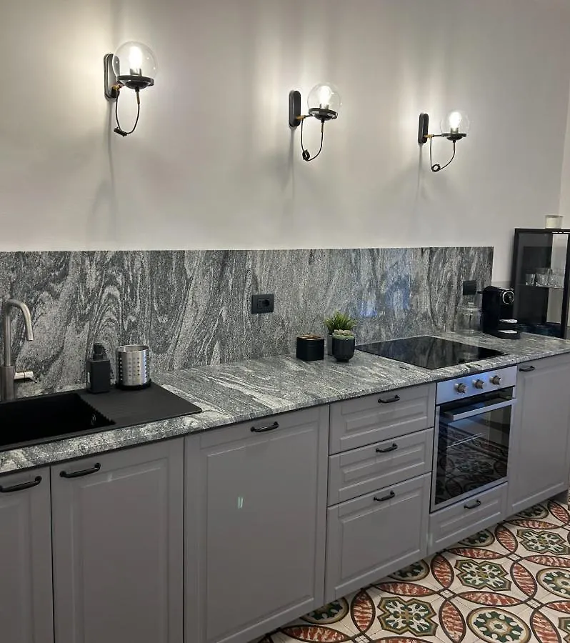 Caves Garden Apartment Bari